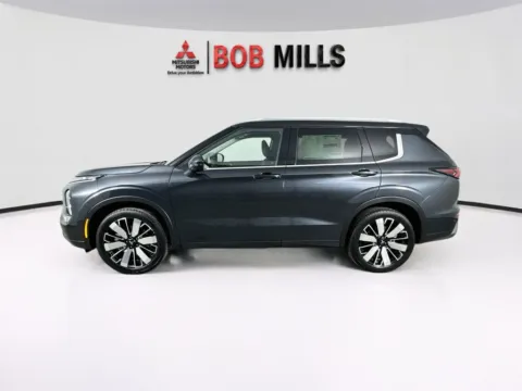 More photos of 2026 Mitsubishi Outlander SEL at Bob Mills Mitsubishi-Myrtle Beach, SC