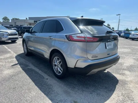 More photos of 2023 Ford Edge SEL at Bob Mills Mitsubishi-Myrtle Beach, SC
