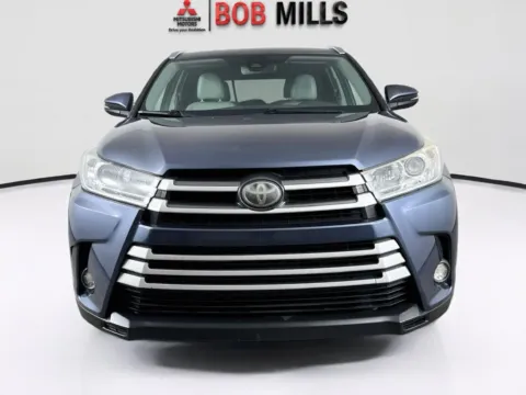 Photos of 2017 Toyota Highlander XLE for sale in Myrtle Beach, SC at Bob Mills Mitsubishi-Myrtle Beach