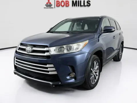 Another view of 2017 Toyota Highlander XLE for sale in Myrtle Beach, SC at Bob Mills Mitsubishi-Myrtle Beach