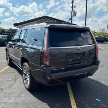 Another view of 2017 Cadillac Escalade Platinum Edition for sale in Myrtle Beach, SC at Bob Mills Mitsubishi-Myrtle Beach