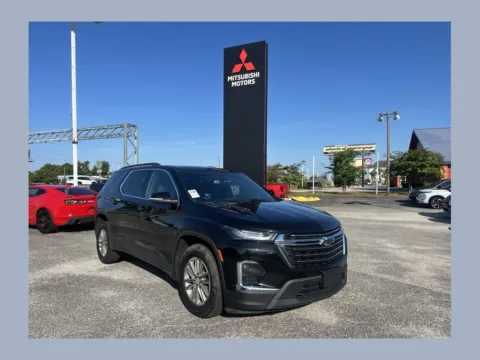 Gray 2021 Chevrolet Traverse LT for sale in Myrtle Beach, SC