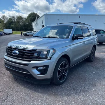 More photos of 2020 Ford Expedition Limited at Bob Mills Mitsubishi-Myrtle Beach, SC