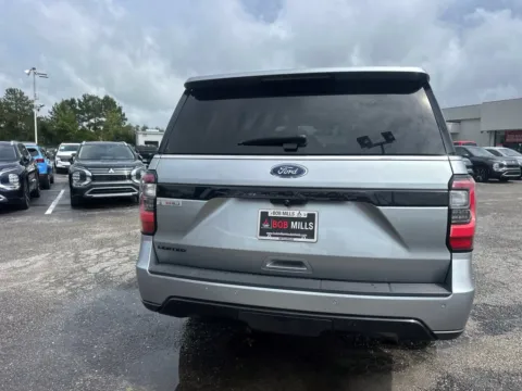 More photos of 2020 Ford Expedition Limited at Bob Mills Mitsubishi-Myrtle Beach, SC