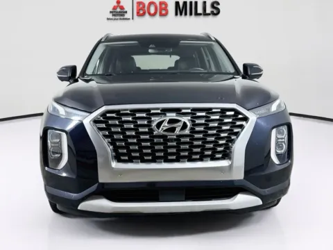 Photos of 2022 Hyundai Palisade Limited for sale in Myrtle Beach, SC at Bob Mills Mitsubishi-Myrtle Beach