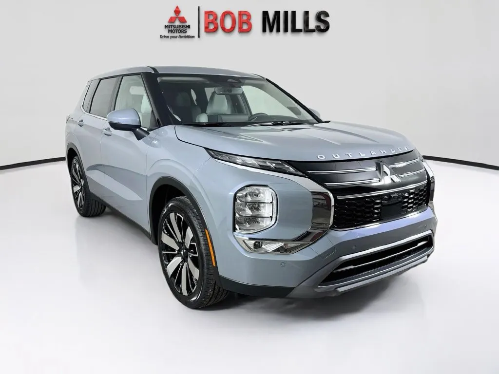 Gray 2026 Mitsubishi Outlander SE for sale in Myrtle Beach, SC