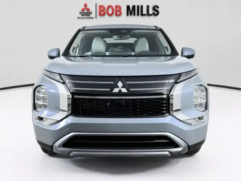 Photos of 2026 Mitsubishi Outlander SE for sale in Myrtle Beach, SC at Bob Mills Mitsubishi-Myrtle Beach