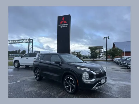 Blue 2024 Mitsubishi Outlander SE for sale in Myrtle Beach, SC