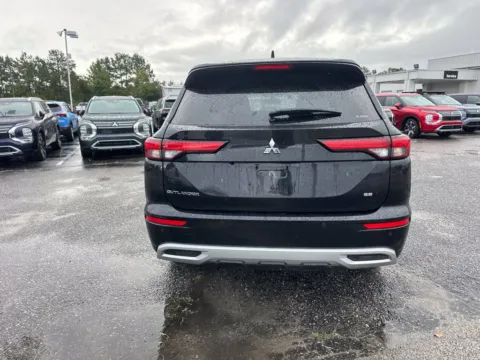 More photos of 2024 Mitsubishi Outlander SE at Bob Mills Mitsubishi-Myrtle Beach, SC