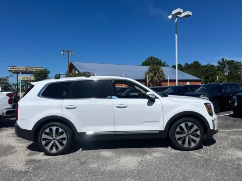 Photos of 2021 Kia Telluride EX for sale in Myrtle Beach, SC at Bob Mills Mitsubishi-Myrtle Beach