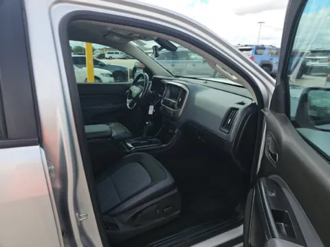 More photos of 2016 Chevrolet Colorado Z71 at Bob Mills Mitsubishi-Myrtle Beach, SC
