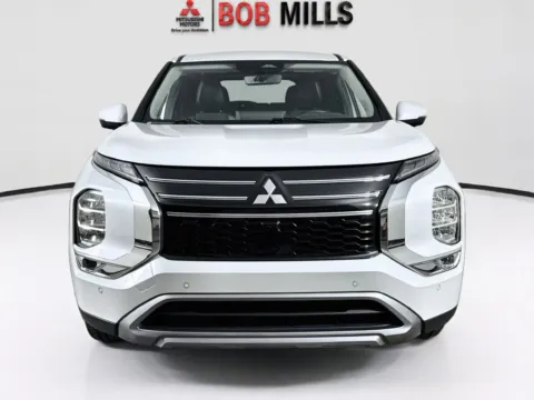 Photos of 2025 Mitsubishi Outlander SE for sale in Myrtle Beach, SC at Bob Mills Mitsubishi-Myrtle Beach