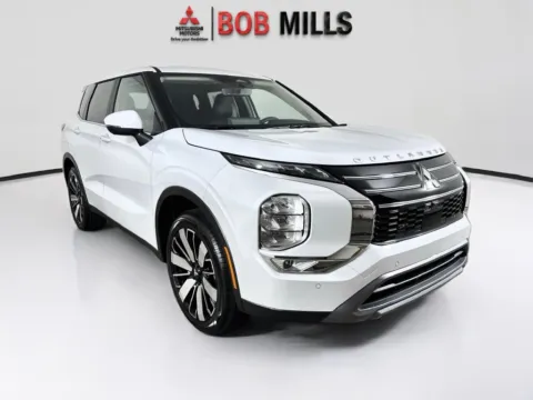 White 2026 Mitsubishi Outlander SE for sale in Myrtle Beach, SC