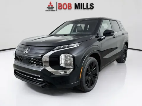 Another view of 2026 Mitsubishi Outlander LE for sale in Myrtle Beach, SC at Bob Mills Mitsubishi-Myrtle Beach