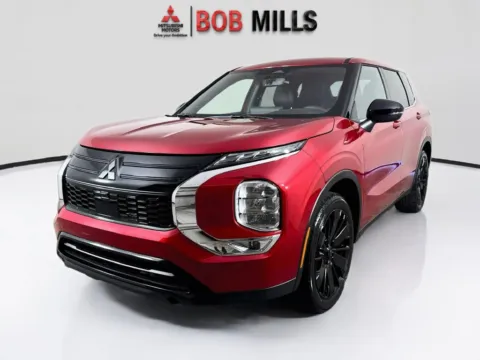 Another view of 2026 Mitsubishi Outlander LE for sale in Myrtle Beach, SC at Bob Mills Mitsubishi-Myrtle Beach