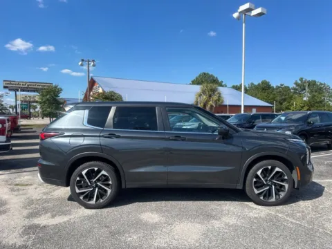 Photos of 2024 Mitsubishi Outlander SE for sale in Myrtle Beach, SC at Bob Mills Mitsubishi-Myrtle Beach