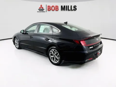 More photos of 2023 Hyundai Sonata SEL at Bob Mills Mitsubishi-Myrtle Beach, SC