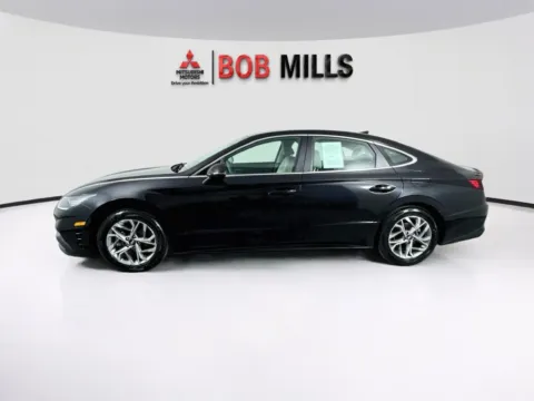 More photos of 2023 Hyundai Sonata SEL at Bob Mills Mitsubishi-Myrtle Beach, SC