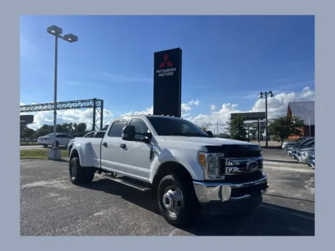 White 2017 Ford F-350SD XLT for sale in Myrtle Beach, SC