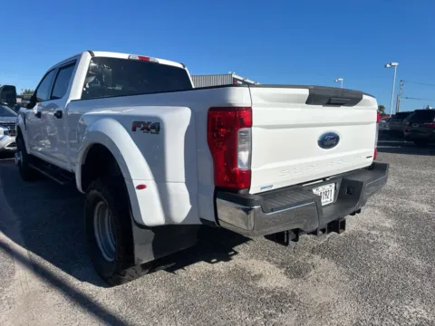 More photos of 2017 Ford F-350SD XLT at Bob Mills Mitsubishi-Myrtle Beach, SC