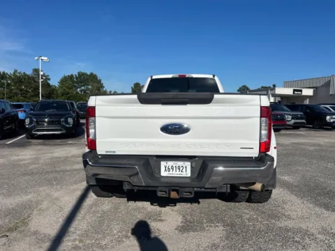 More photos of 2017 Ford F-350SD XLT at Bob Mills Mitsubishi-Myrtle Beach, SC