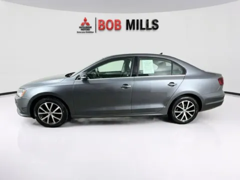 More photos of 2017 Volkswagen Jetta 1.4T SE at Bob Mills Mitsubishi-Myrtle Beach, SC