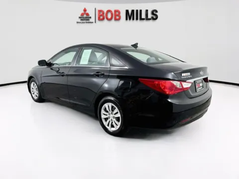 More photos of 2011 Hyundai Sonata GLS at Bob Mills Mitsubishi-Myrtle Beach, SC