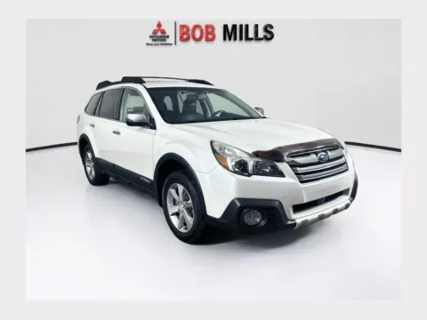 White 2014 Subaru Outback 2.5i for sale in Myrtle Beach, SC