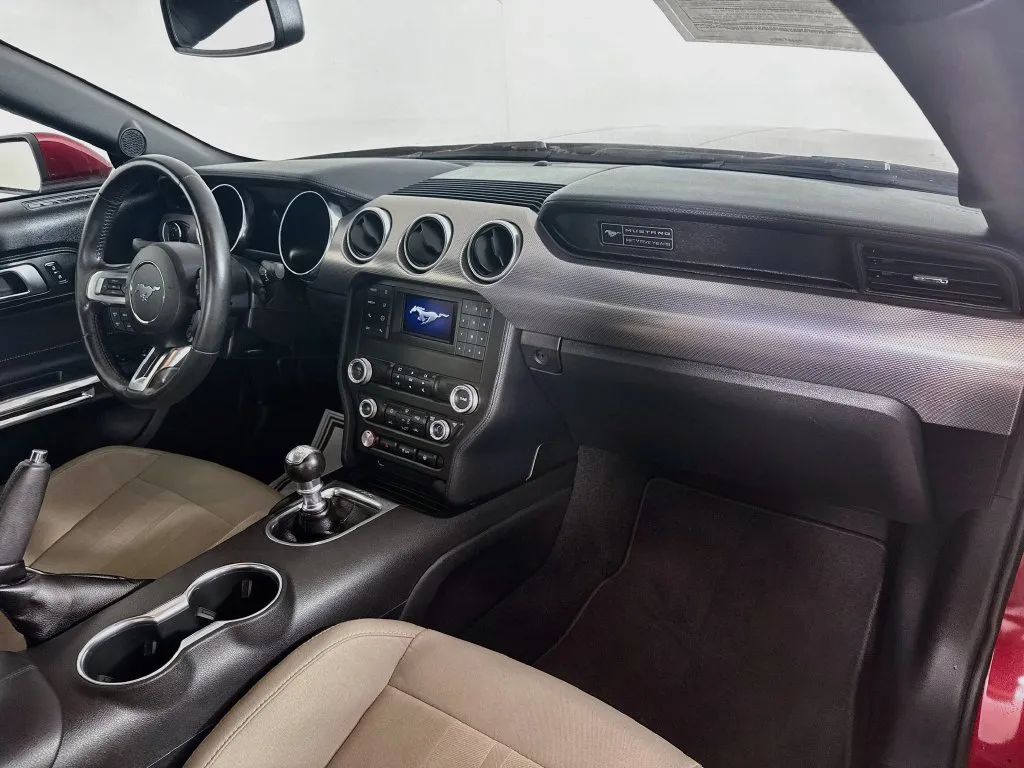 2020 Ford Mustang GT - Photo 27