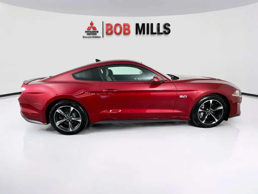 2020 Ford Mustang GT - Photo 8