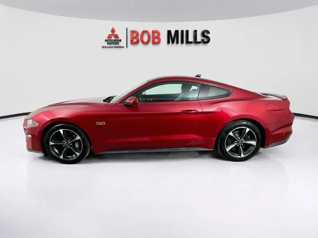 2020 Ford Mustang GT - Photo 4