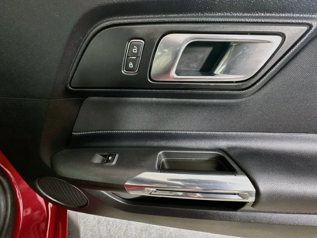 2020 Ford Mustang GT - Photo 31