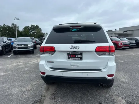 More photos of 2017 Jeep Grand Cherokee Limited at Bob Mills Mitsubishi-Myrtle Beach, SC