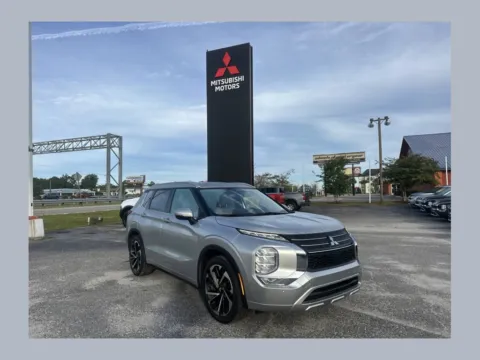 Silver 2024 Mitsubishi Outlander SEL for sale in Myrtle Beach, SC
