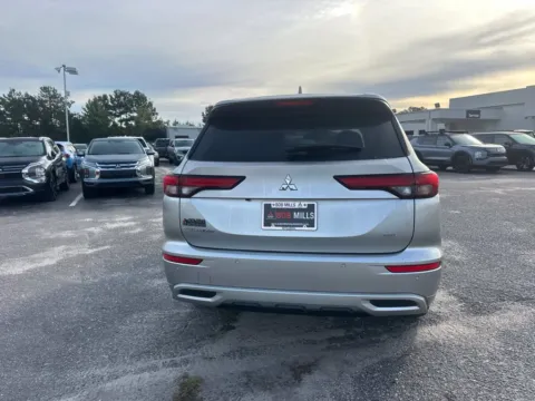 More photos of 2024 Mitsubishi Outlander SEL at Bob Mills Mitsubishi-Myrtle Beach, SC