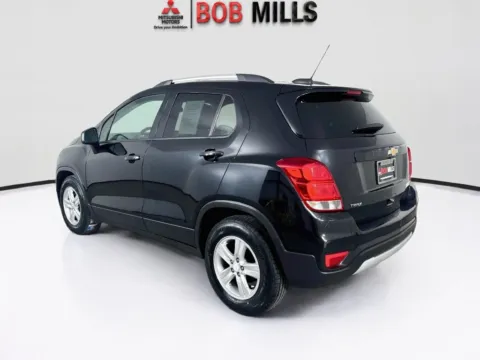 More photos of 2021 Chevrolet Trax LT at Bob Mills Mitsubishi-Myrtle Beach, SC