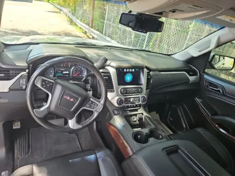 More photos of 2018 GMC Yukon XL SLT Standard Edition at Bob Mills Mitsubishi-Myrtle Beach, SC