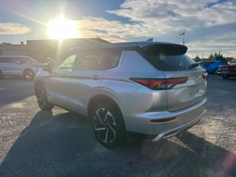 More photos of 2024 Mitsubishi Outlander SE at Bob Mills Mitsubishi-Myrtle Beach, SC
