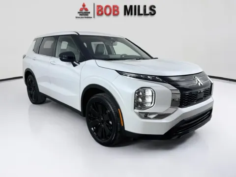 White 2026 Mitsubishi Outlander LE for sale in Myrtle Beach, SC