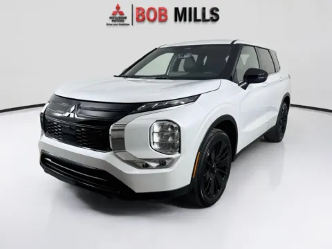 Another view of 2026 Mitsubishi Outlander LE for sale in Myrtle Beach, SC at Bob Mills Mitsubishi-Myrtle Beach