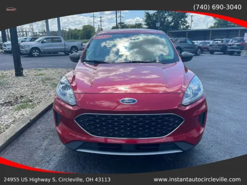 Photos of 2022 Ford Escape SE Sport Utility 4D for sale in Circleville, OH at Instant Auto Sales Circleville