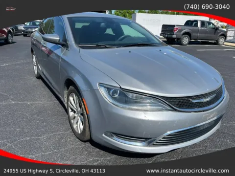 Photos of 2015 Chrysler 200 Limited Sedan 4D for sale in Circleville, OH at Instant Auto Sales Circleville