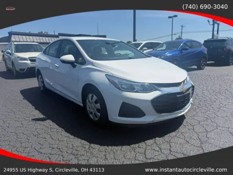 White 2019 Chevrolet Cruze LS Sedan 4D for sale in Circleville, OH
