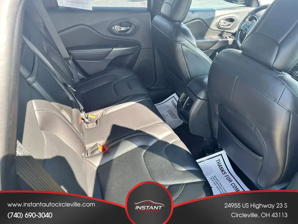 Jeep Cherokee photo 10