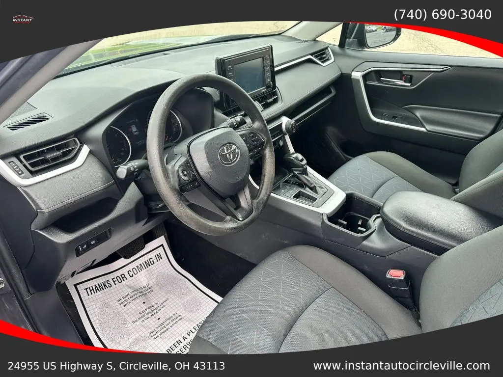 Toyota RAV4 photo 7