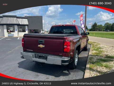 More photos of 2015 Chevrolet Silverado 1500 Crew Cab LT Pickup 4D 6 1/2 ft at Instant Auto Sales Circleville, OH