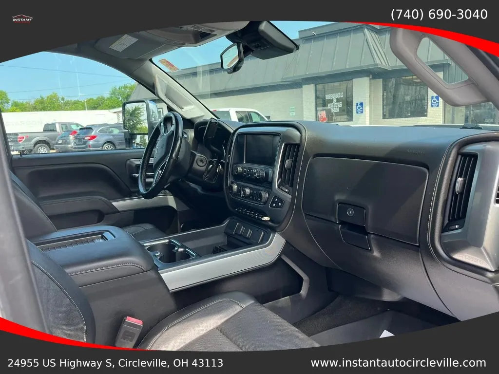 Chevrolet Silverado photo 9