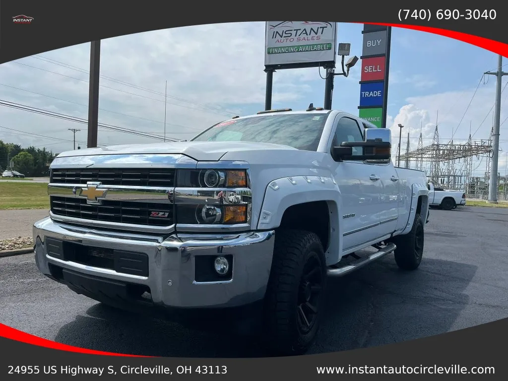 White 2017 Chevrolet Silverado 2500 HD Double Cab LTZ Pickup 4D 6 1/2 ft for sale in Circleville, OH