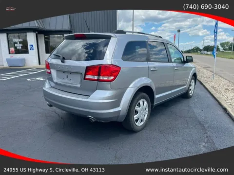 Photos of 2017 Dodge Journey SE Sport Utility 4D for sale in Circleville, OH at Instant Auto Sales Circleville