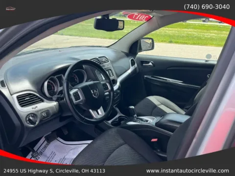 More photos of 2017 Dodge Journey SE Sport Utility 4D at Instant Auto Sales Circleville, OH